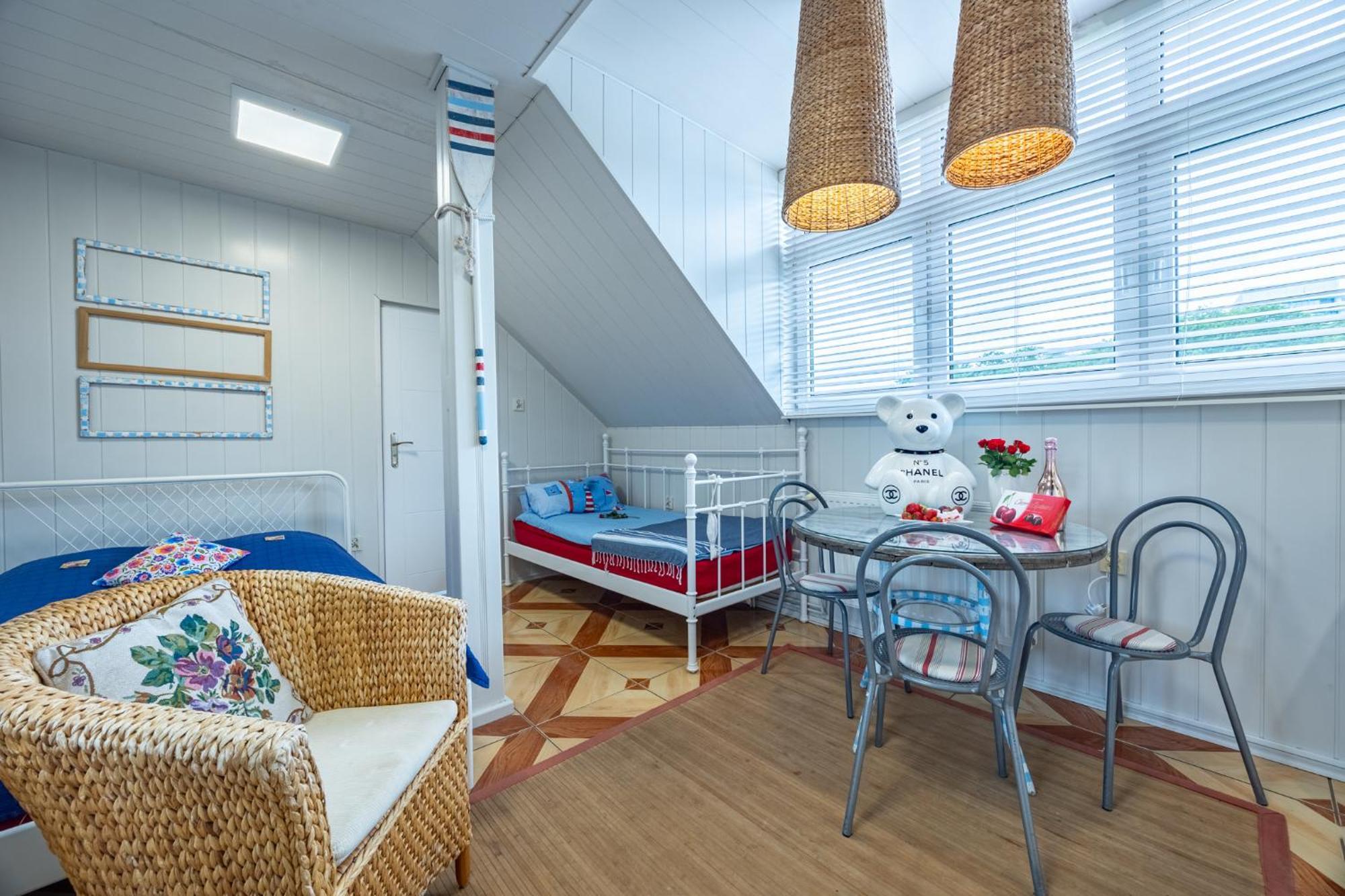 Apartamenty I Pokoje Blisko Morza Gryfa Pomorskiego 54 미엥지즈드로예 외부 사진