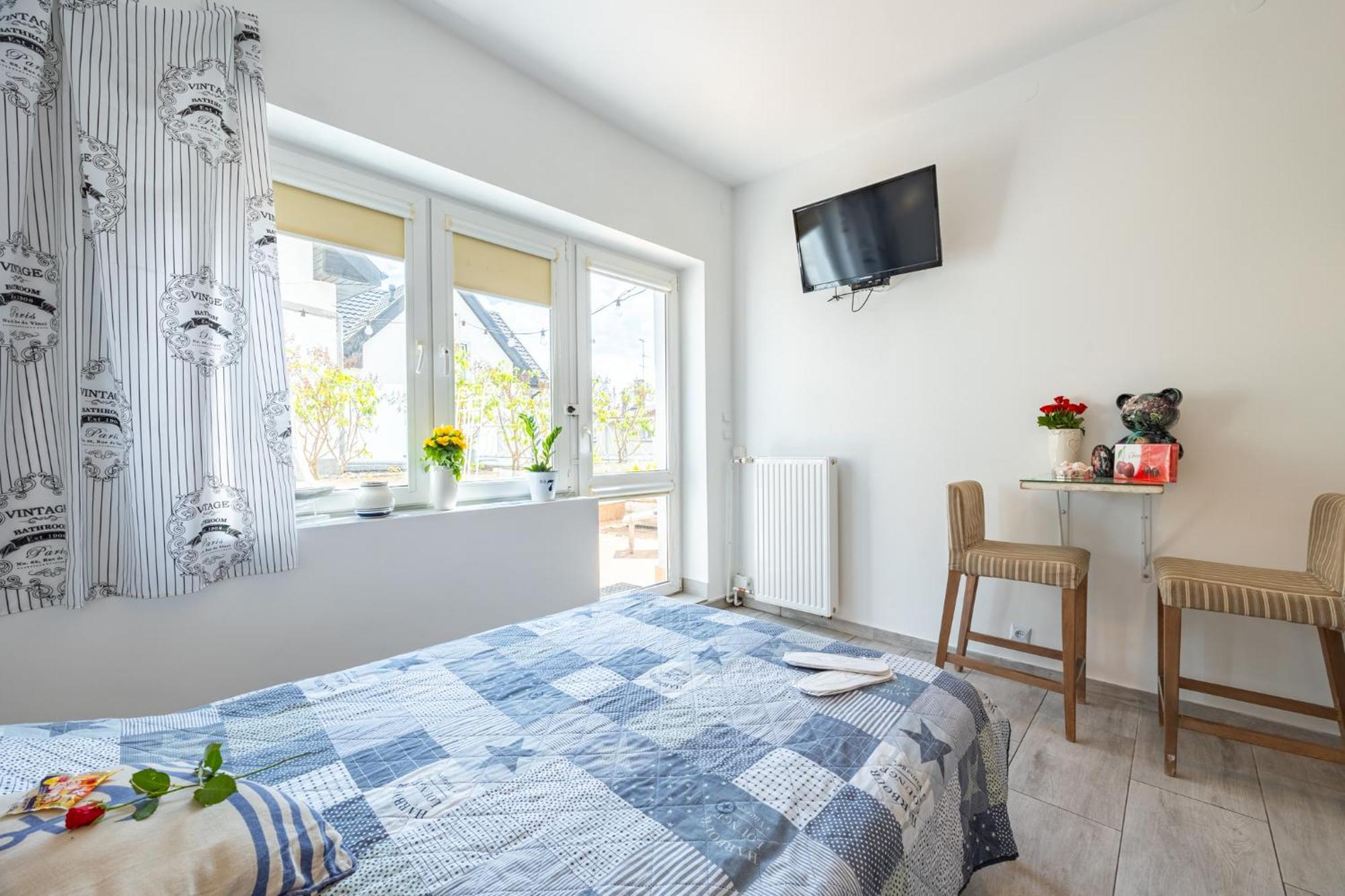 Apartamenty I Pokoje Blisko Morza Gryfa Pomorskiego 54 미엥지즈드로예 외부 사진
