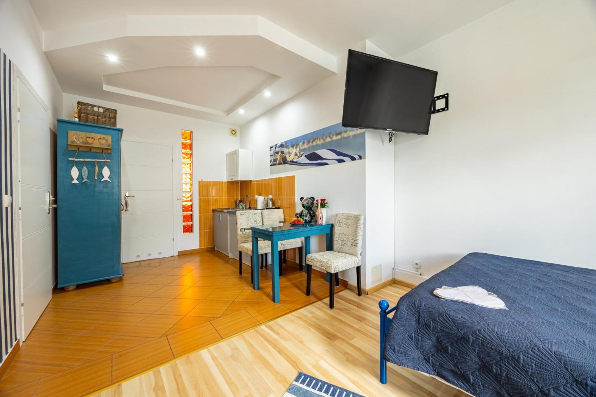 Apartamenty I Pokoje Blisko Morza Gryfa Pomorskiego 54 미엥지즈드로예 외부 사진